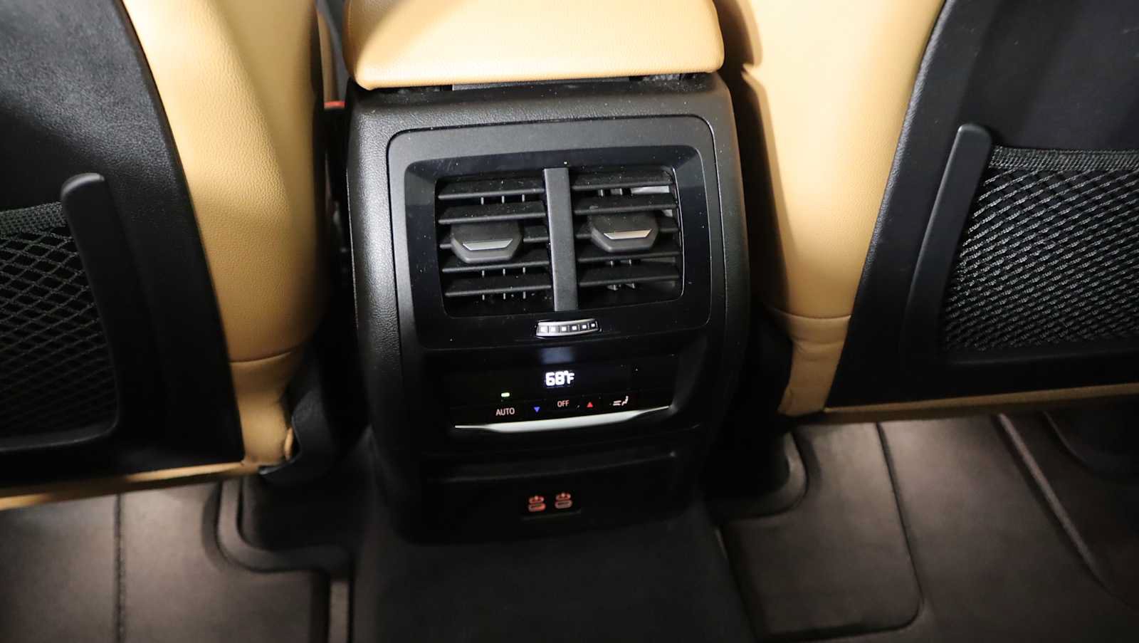 Used 2023 BMW X3 xDrive30i w/ Premium Package w/ZPA AWD/4WD image 15