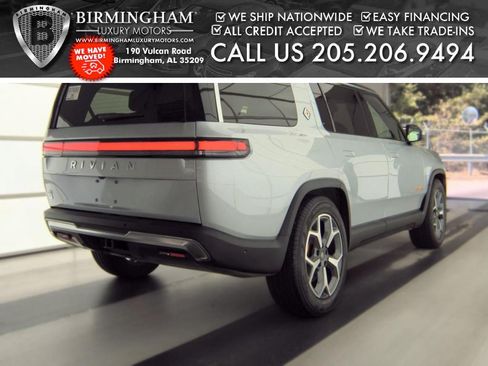 Used 2024 Rivian R1S Adventure Quad AWD/4WD image 2