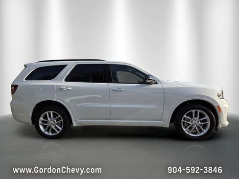 Used 2025 Dodge Durango GT AWD/4WD image 7