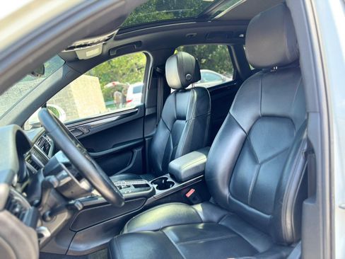 Used 2015 Porsche Macan S AWD/4WD image 11
