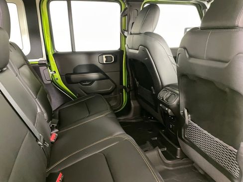 New 2025 Jeep Wrangler Unlimited Rubicon 392 image 17