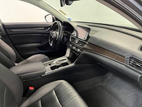 Used 2022 Honda Accord EX-L image 11