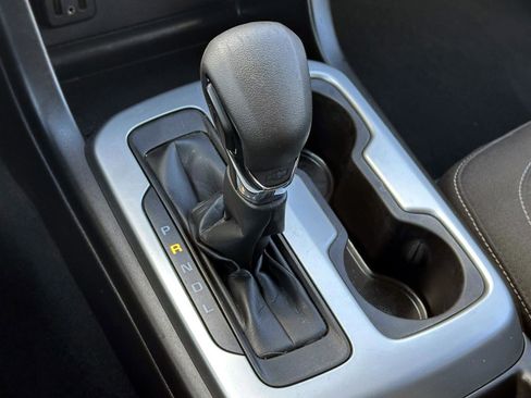 Certified 2022 Chevrolet Colorado LT w/ LT Convenience Package image 27