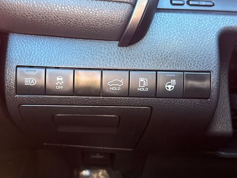 Used 2023 Toyota Camry LE image 31