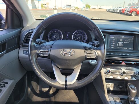 Used 2020 Hyundai Elantra Value Edition image 15