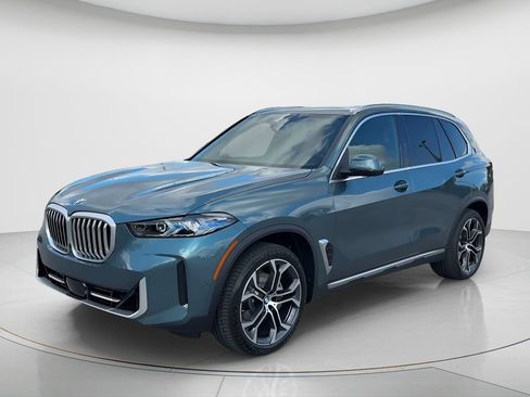 Certified 2026 BMW X5 xDrive40i w/ Climate Comfort Package AWD/4WD image 1