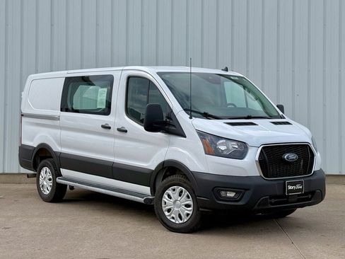 Certified 2025 Ford Transit 250 Low Roof w/ Exterior Upgrade Package RWD image 8