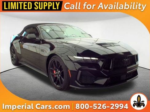 Used 2025 Ford Mustang GT Premium RWD image 1