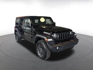 Used 2025 Jeep Wrangler Sport S video 2