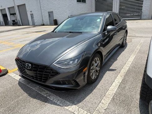 Used 2021 Hyundai Sonata SEL FWD image 3