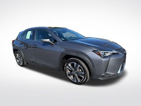 Used 2019 Lexus UX 200 w/ Premium Package FWD image 8