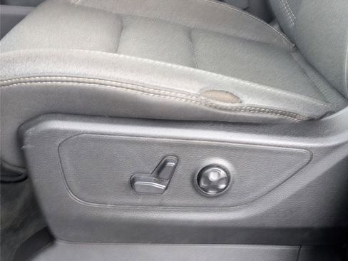 Used 2020 RAM 1500 Big Horn AWD/4WD image 11