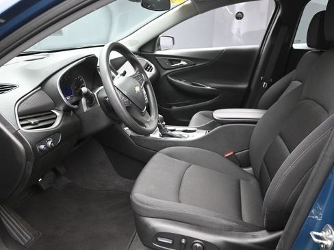 Used 2024 Chevrolet Malibu LT FWD image 13