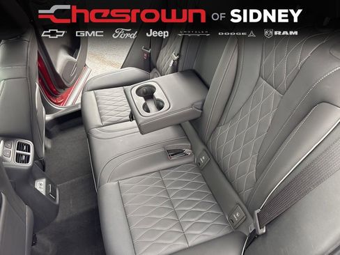 Used 2023 Buick Envision Avenir image 40