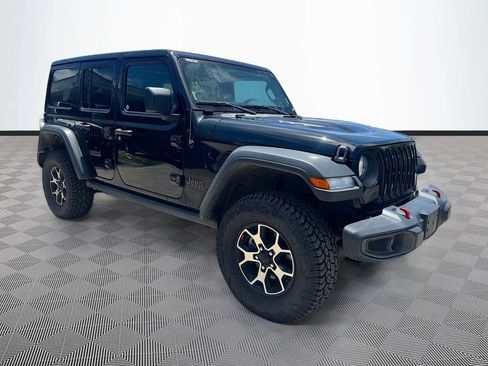 Used 2022 Jeep Wrangler Unlimited Rubicon w/ Cold Weather Group AWD/4WD image 4