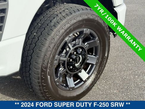 Certified 2024 Ford F250 Lariat w/ Sport Appearance Package image 12