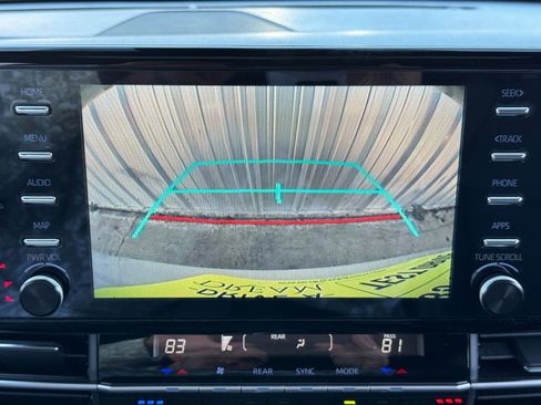 Used 2024 Toyota Sienna XSE w/ XSE Premium Package image 29