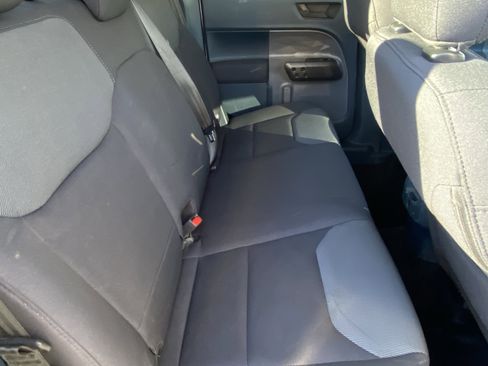 Used 2022 Ford Maverick XL image 12