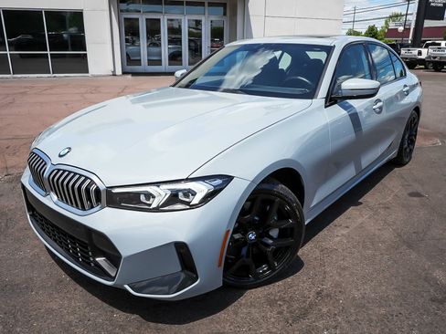 Used 2026 BMW 330i xDrive Sedan AWD/4WD image 52