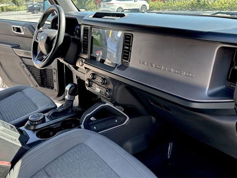 Used 2023 Ford Bronco Outer Banks image 33