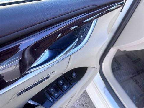 Used 2013 Cadillac XTS Luxury w/ Driver Awareness Package image 14