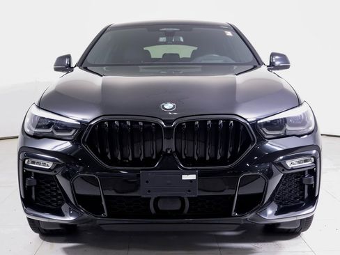 Used 2021 BMW X6 M50i image 26