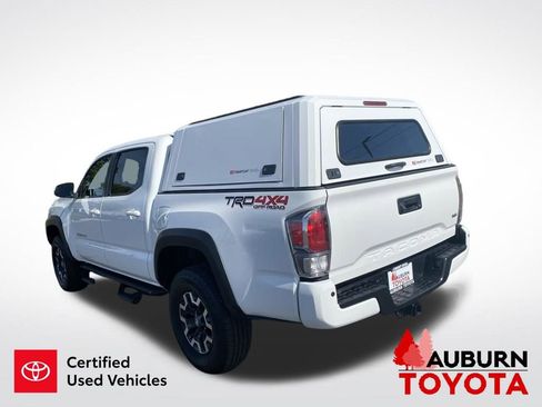 Certified 2022 Toyota Tacoma TRD Off-Road w/ Technology Package AWD/4WD image 6