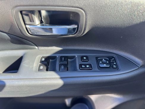 Used 2016 Mitsubishi Outlander GT image 15