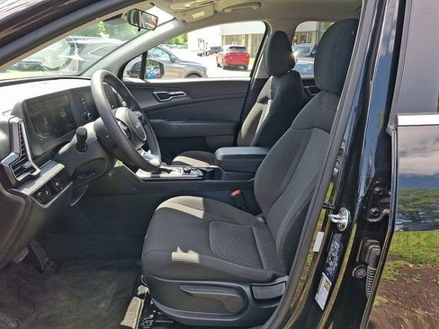 Certified 2024 Kia Sportage LX AWD/4WD image 13