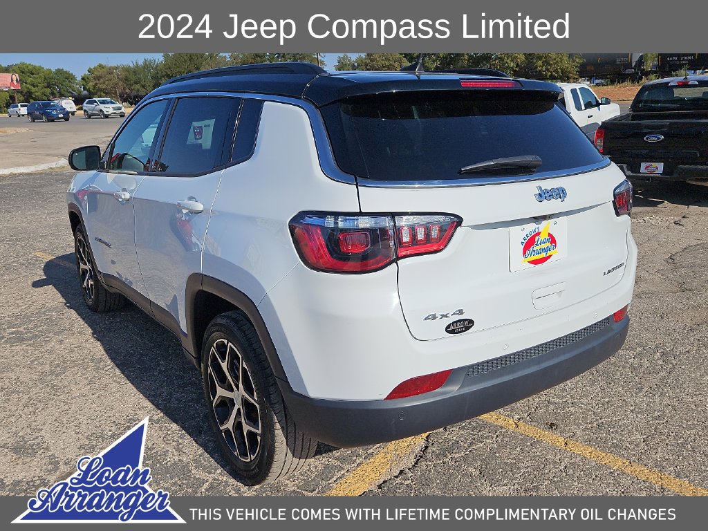 Used 2024 Jeep Compass Limited AWD/4WD image 9