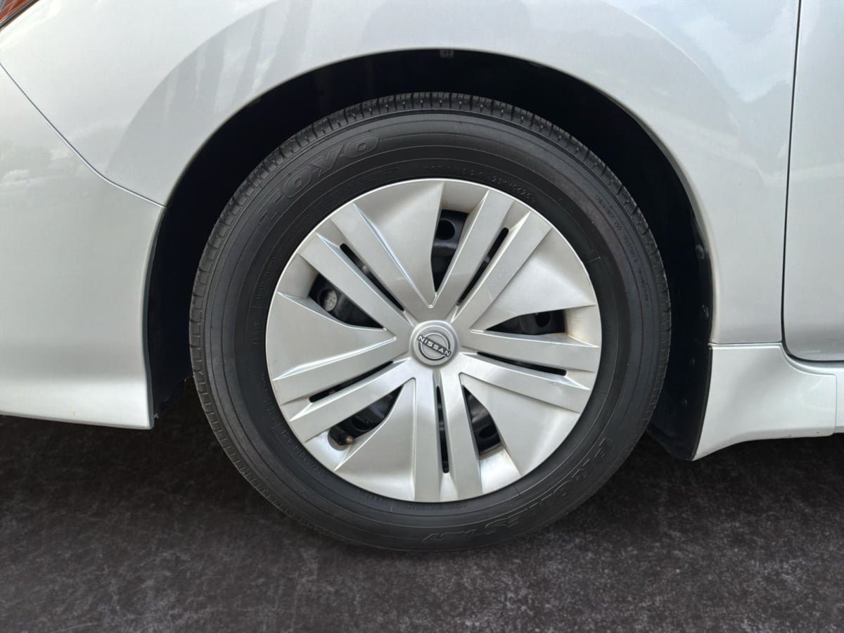 Used 2023 Nissan Leaf S FWD image 9