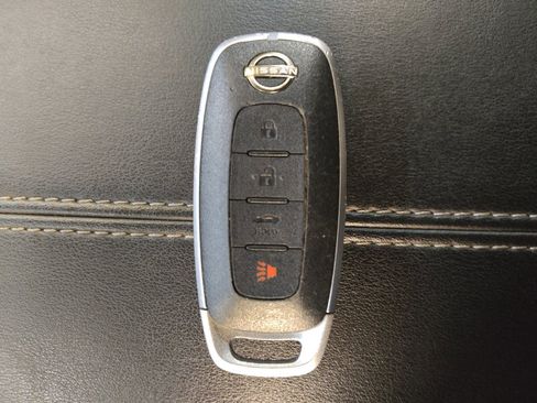 Used 2024 Nissan Sentra S FWD image 32