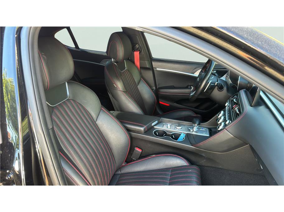 Used 2023 Genesis G70 2.0T w/ Sport Prestige Package AWD/4WD image 20