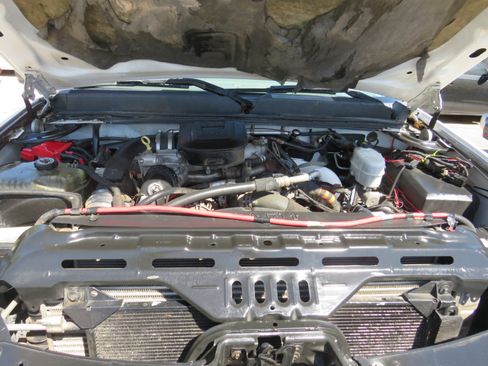 Used 2013 GMC Sierra 2500 SLT w/ SLT Convenience Package image 33