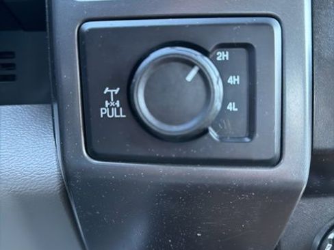 Used 2020 Ford F150 XLT image 14