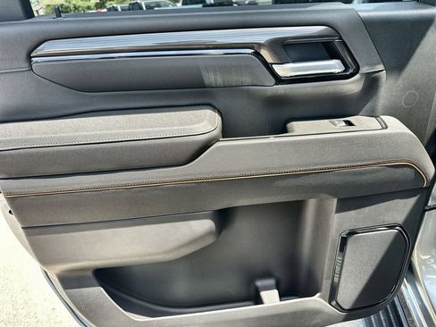 New 2026 GMC Sierra 2500 AT4 w/ AT4 Premium Plus Package AWD/4WD image 15