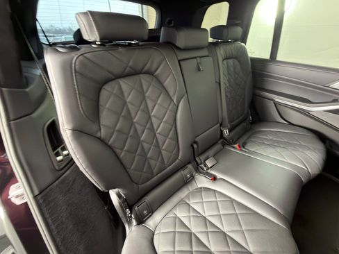 New 2026 BMW X7 xDrive40i w/ M Sport Package image 32