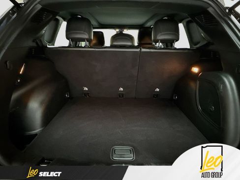 Used 2022 Jeep Compass High Altitude AWD/4WD image 31
