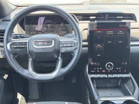 Used 2025 GMC Terrain Elevation AWD/4WD image 22