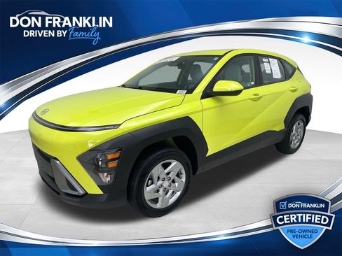 Used 2025 Hyundai Kona SE AWD/4WD image 1