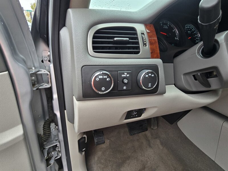 Used 2013 Chevrolet Silverado 3500 LTZ w/ LTZ Plus Package AWD/4WD image 16
