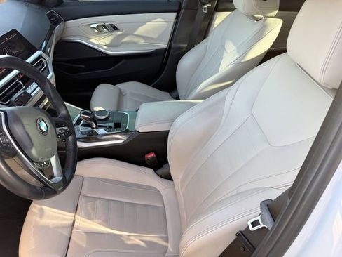 Used 2020 BMW 330i Sedan w/ Premium Package RWD image 4