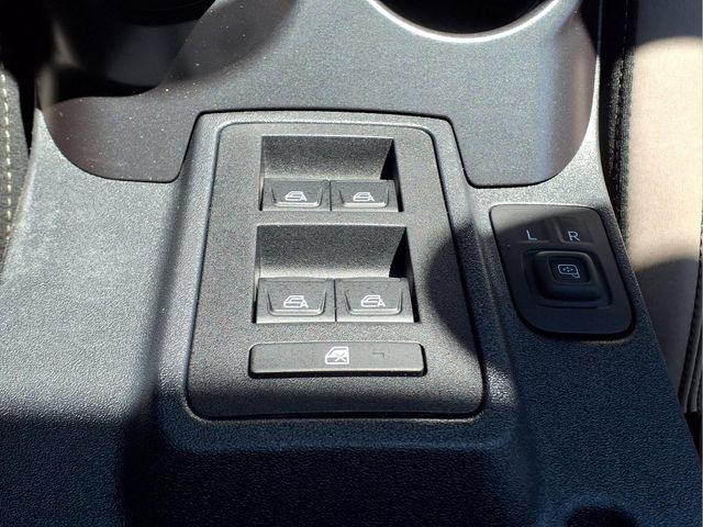 Used 2024 Ford Bronco Big Bend AWD/4WD image 26
