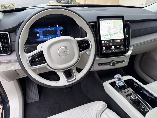 New 2026 Volvo XC90 T8 Ultra w/ Protection Package Premier AWD/4WD image 17