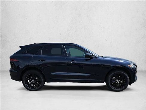 Used 2026 Jaguar F-PACE R-Dynamic S AWD/4WD image 4