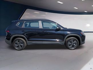 Used 2025 Volkswagen Taos S video 2