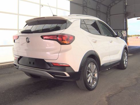 Used 2021 Buick Encore GX Select w/ Experience Buick Package FWD image 2