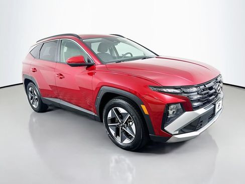 Used 2025 Hyundai Tucson SEL FWD image 3