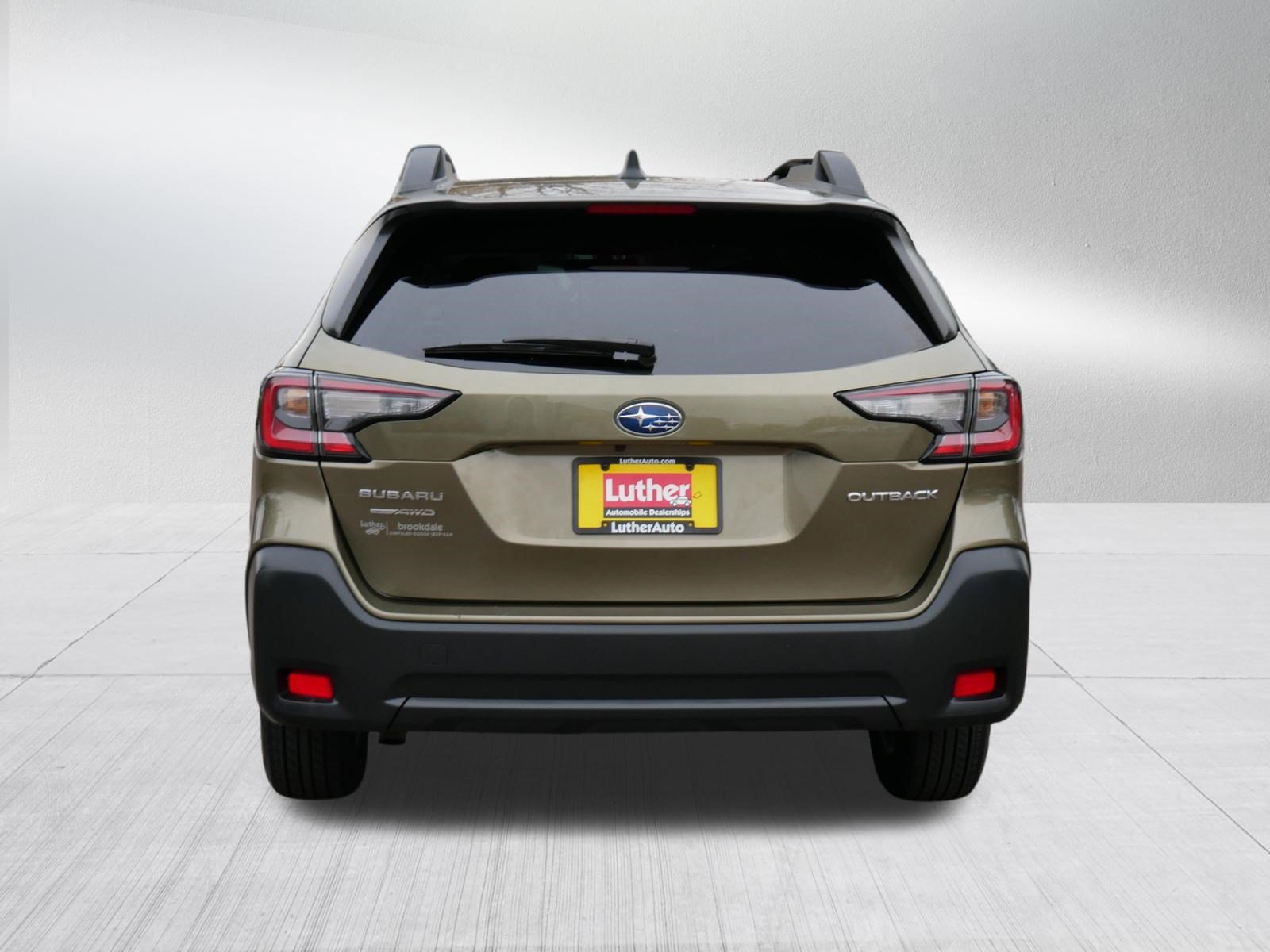 Used 2025 Subaru Outback Premium AWD/4WD image 6