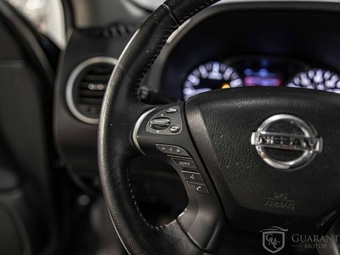 Used 2020 Nissan Pathfinder SV w/ Rock Creek Edition image 23